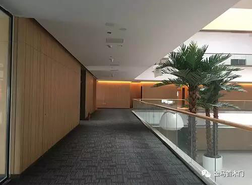 山东实木复合门生产厂家金马首-东盟国际生态城会展中心内部